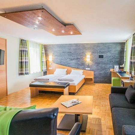 Hotel Am Turm Kaufbeuren Ngoại thất bức ảnh